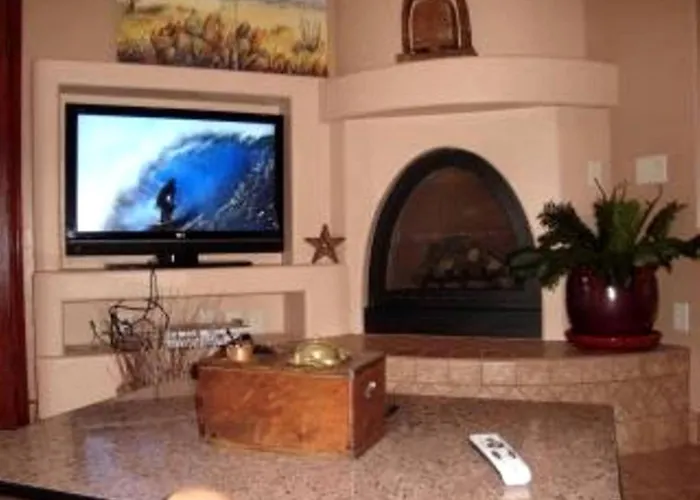 Magnificent On A Golf Course Near Bisbee, Arizona Holiday home *